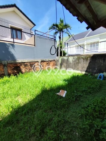 Jual Rumah Bagus Siap Huni LB 175m2 di Ciputat Timur, Tangerang Selatan Jual Rumah Bagus Siap Huni LB 175m2 di Ciputat Timur, Tangerang Selatan