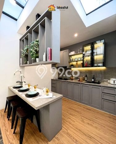 Jual Rumah Strategis Bagus Punya 2 KT di Sawangan Depok SHM Jual Rumah Strategis Bagus Punya 2 KT di Sawangan Depok SHM