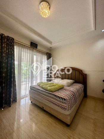 Rumah Mewah LB 450m2 Siap Huni Desain Elegan di Kebagusan, Jakarta Selatan Rumah Mewah LB 450m2 Siap Huni Desain Elegan di Kebagusan, Jakarta Selatan