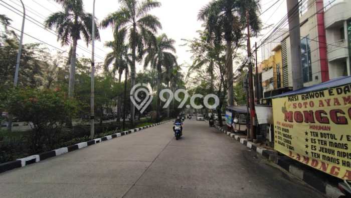 LOKASI SUPER STRATEGIS! Ruko di Cengkareng, Luas 400m², Ramai Pembeli LOKASI SUPER STRATEGIS! Ruko di Cengkareng, Luas 400m², Ramai Pembeli
