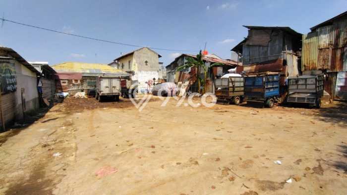 Lahan untuk Dijual di Pesanggrahan Jakarta Selatan Luas 1700m2 Lahan untuk Dijual di Pesanggrahan Jakarta Selatan Luas 1700m2
