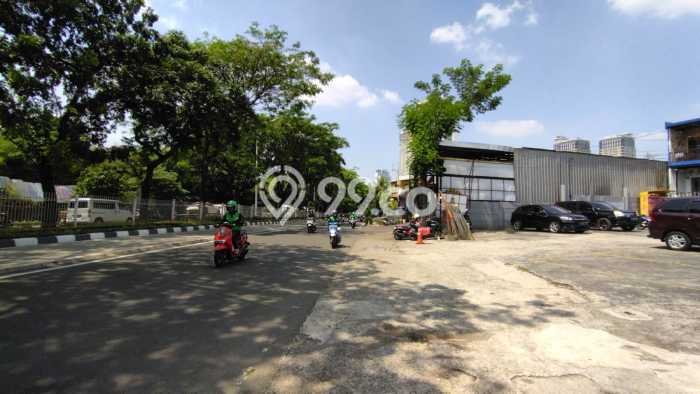 Tanah di Kebon Jeruk, Jakarta Barat Luas 926m2 Dijual Segera Tanah di Kebon Jeruk, Jakarta Barat Luas 926m2 Dijual Segera