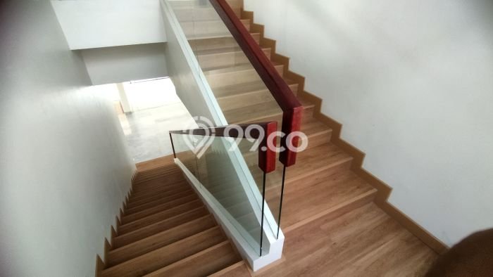 Ready to Use! Luxury House LT 1576m2 Desain Elegan di Antasari Ready to Use! Luxury House LT 1576m2 Desain Elegan di Antasari