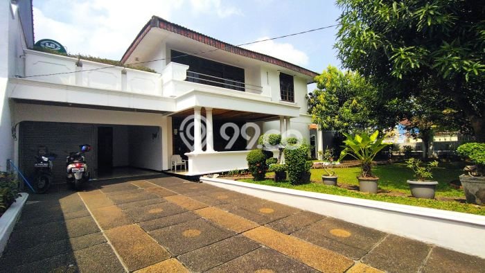 For Sale! Premium House LT 740m2 Desain Elegan di Permata Hijau For Sale! Premium House LT 740m2 Desain Elegan di Permata Hijau