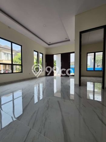 Hot Offer Hunian Premium Ideal dan Luas di BSD, Tangerang Selatan Hot Offer Hunian Premium Ideal dan Luas di BSD, Tangerang Selatan
