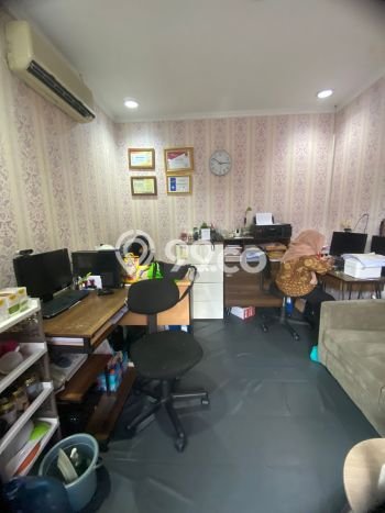 Komersial Bagus Dijual LB 9m2 Lokasi Strategis Jakarta Barat Area Cocok untuk Berbisnis Komersial Bagus Dijual LB 9m2 Lokasi Strategis Jakarta Barat Area Cocok untuk Berbisnis
