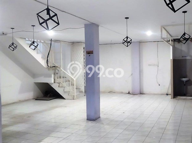 Ruko Dijual di Tangerang LT 135m2 & LB 208m2 Lokasi Terbaik! Ruko Dijual di Tangerang LT 135m2 & LB 208m2 Lokasi Terbaik!