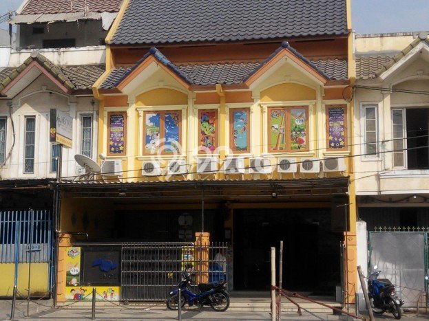 Ruko Dijual di Cengkareng LT 200m2, LB 560m2 Solusi Investasi Cerdas Ruko Dijual di Cengkareng LT 200m2, LB 560m2 Solusi Investasi Cerdas