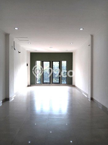 FOR RENT! Ruko di Kalideres Cocok untuk Bisnis 240m2 FOR RENT! Ruko di Kalideres Cocok untuk Bisnis 240m2