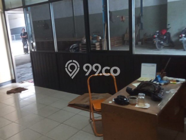 PRIME LOCATION! Gudang Kawasan , Luas 532m2m², Kawasan Komersial, Posisi Premium PRIME LOCATION! Gudang Kawasan , Luas 532m2m², Kawasan Komersial, Posisi Premium