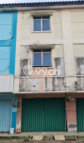 Ruko Dijual di Jakarta Barat LT 72m2 & LB 200m2 Lokasi Terbaik! Ruko Dijual di Jakarta Barat LT 72m2 & LB 200m2 Lokasi Terbaik!
