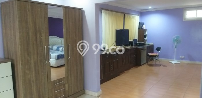 Ready to Use! Luxury House LT 409m2 Desain Elegan di Sentul City Ready to Use! Luxury House LT 409m2 Desain Elegan di Sentul City