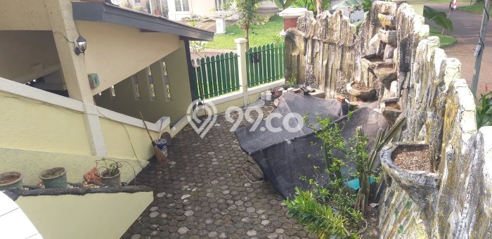 Ready to Use! Luxury House LT 409m2 Desain Elegan di Sentul City Ready to Use! Luxury House LT 409m2 Desain Elegan di Sentul City