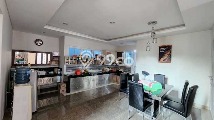Rumah Luxury Modern Siap Huni di Sentul City Bogor Rumah Luxury Modern Siap Huni di Sentul City Bogor