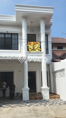 Rumah Luas Asri 3 KT Siap Huni di Sentul City Bogor Rumah Luas Asri 3 KT Siap Huni di Sentul City Bogor
