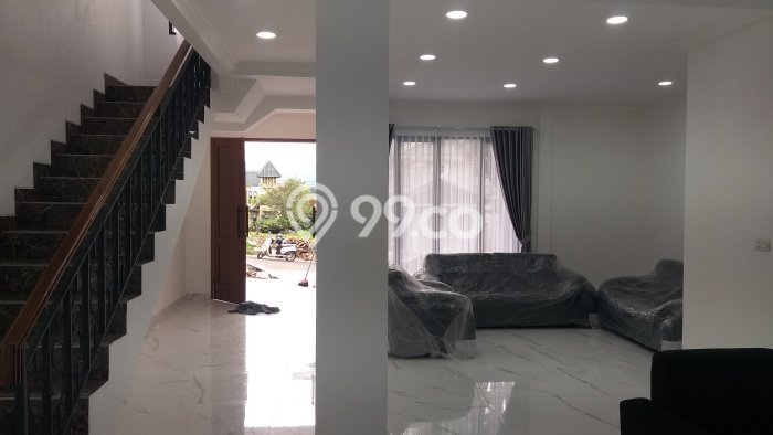 Ready to Use! Luxury House LT 300m2 Desain Elegan di Sentul City Ready to Use! Luxury House LT 300m2 Desain Elegan di Sentul City