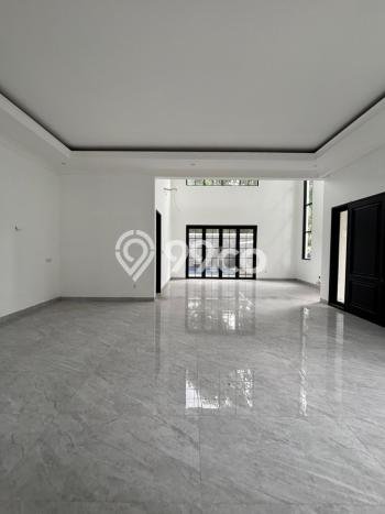 Rumah Luxury Modern Tanpa Renovasi di Sentul City Bogor Rumah Luxury Modern Tanpa Renovasi di Sentul City Bogor