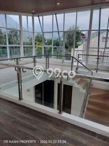 Jual Rumah Luas Megah Dengan View Cantik di Sentul City, Bogor Jual Rumah Luas Megah Dengan View Cantik di Sentul City, Bogor