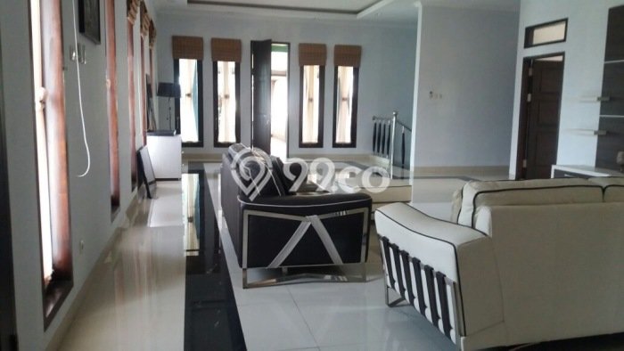 Jual Rumah Luas Elegan Dengan View Cantik di Sentul City, Bogor Jual Rumah Luas Elegan Dengan View Cantik di Sentul City, Bogor