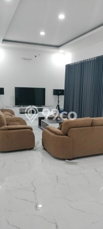 Rumah Elit LB 420m2 Siap Huni Desain Elegan di Sentul City, Bogor Rumah Elit LB 420m2 Siap Huni Desain Elegan di Sentul City, Bogor