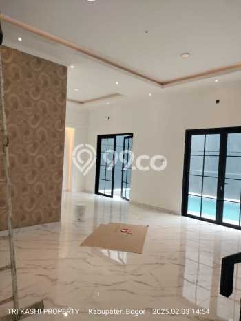 Rumah Mewah LB 320m2 Siap Pakai Desain Elegan di Sentul City, Bogor Rumah Mewah LB 320m2 Siap Pakai Desain Elegan di Sentul City, Bogor