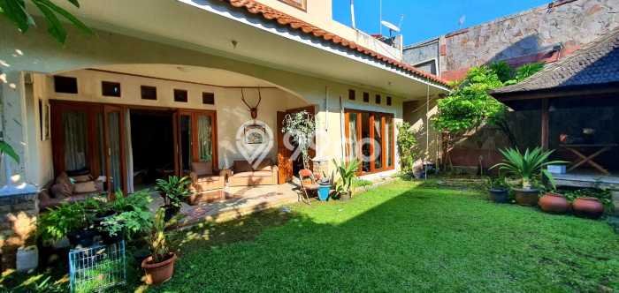 For Sale Rumah Mewah Exclusive di Pasar Rebo, Jakarta Timur For Sale Rumah Mewah Exclusive di Pasar Rebo, Jakarta Timur