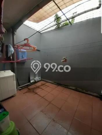Rumah Elit Modern Tanpa Renovasi di Cibubur Bekasi Rumah Elit Modern Tanpa Renovasi di Cibubur Bekasi