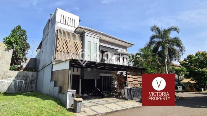 Siap Huni Rumah Mewah 4 Kamar di Jatisampurna Dekat ke Mana Saja Siap Huni Rumah Mewah 4 Kamar di Jatisampurna Dekat ke Mana Saja
