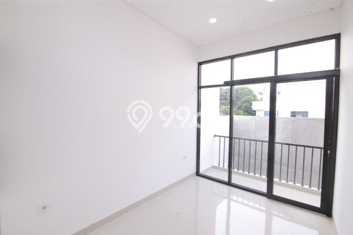 Jual Rumah Bagus Siap Huni LB 148m2 di Cipayung, Jakarta Timur Jual Rumah Bagus Siap Huni LB 148m2 di Cipayung, Jakarta Timur