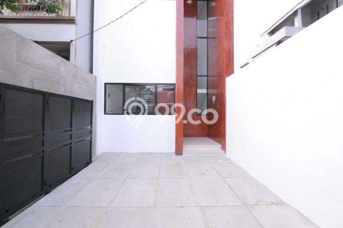 Jual Rumah Bagus Siap Huni LB 148m2 di Cipayung, Jakarta Timur Jual Rumah Bagus Siap Huni LB 148m2 di Cipayung, Jakarta Timur