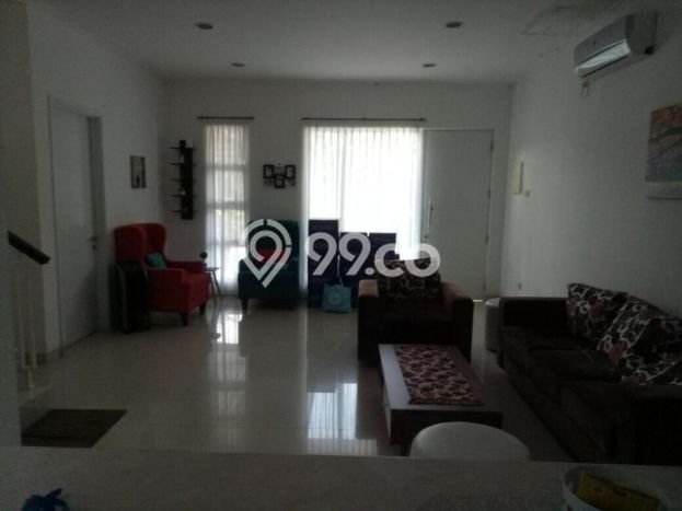 Hunian Nyaman Asri 3 KT Siap Huni di Cibubur Jakarta Timur Hunian Nyaman Asri 3 KT Siap Huni di Cibubur Jakarta Timur