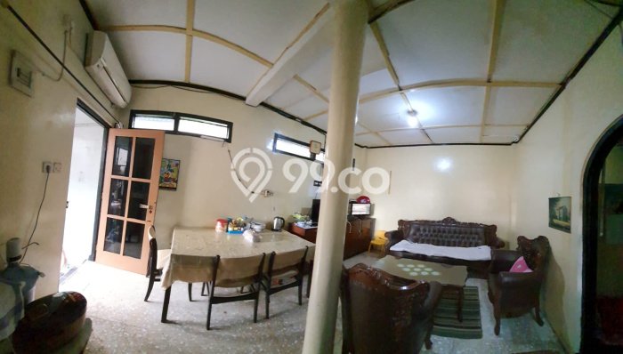 Rumah Mewah Akses Mudah di Jakarta Timur Rumah Mewah Akses Mudah di Jakarta Timur