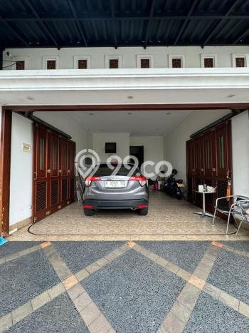 Jual Rumah Mewah Elegan Dengan View Eksklusif di Bambu Apus, Jakarta Timur Jual Rumah Mewah Elegan Dengan View Eksklusif di Bambu Apus, Jakarta Timur