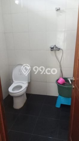 Rumah Minimalis 4 KT LT 220m2 di Legenda Wisata Rumah Minimalis 4 KT LT 220m2 di Legenda Wisata
