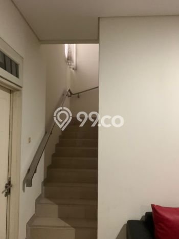 Rumah Mewah LB 180m2 Siap Huni Desain Elegan di Cibubur, Jakarta Timur Rumah Mewah LB 180m2 Siap Huni Desain Elegan di Cibubur, Jakarta Timur