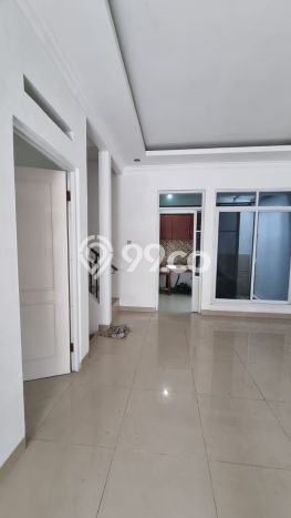 Hunian Cantik Modern Lb 98m2 di Cipayung, Jakarta Timur Hunian Cantik Modern Lb 98m2 di Cipayung, Jakarta Timur