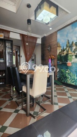 For Sale Rumah Elit Exclusive di Ciracas, Jakarta Timur For Sale Rumah Elit Exclusive di Ciracas, Jakarta Timur