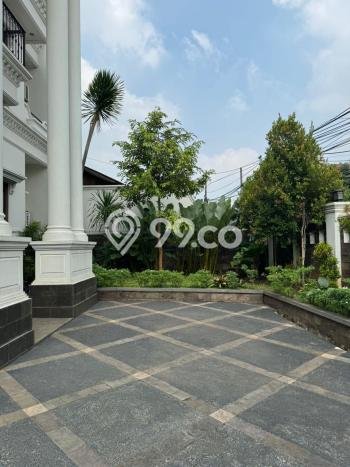Jual Rumah Mewah Elegan Dengan View Eksklusif di Bambu Apus, Jakarta Timur Jual Rumah Mewah Elegan Dengan View Eksklusif di Bambu Apus, Jakarta Timur