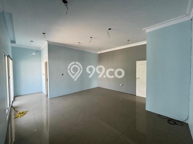Rumah Luxury Modern Tanpa Renovasi di Harjamukti Depok Rumah Luxury Modern Tanpa Renovasi di Harjamukti Depok