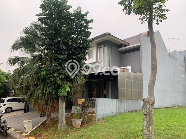 Rumah Mewah LB 180m2 Siap Huni Desain Elegan di Cibubur, Jakarta Timur Rumah Mewah LB 180m2 Siap Huni Desain Elegan di Cibubur, Jakarta Timur
