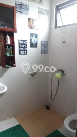 Rumah Minimalis 4 KT LT 220m2 di Legenda Wisata Rumah Minimalis 4 KT LT 220m2 di Legenda Wisata