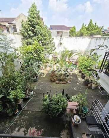 Jual Rumah Luas Megah Dengan View Eksklusif di Pondok Kelapa, Jakarta Timur Jual Rumah Luas Megah Dengan View Eksklusif di Pondok Kelapa, Jakarta Timur