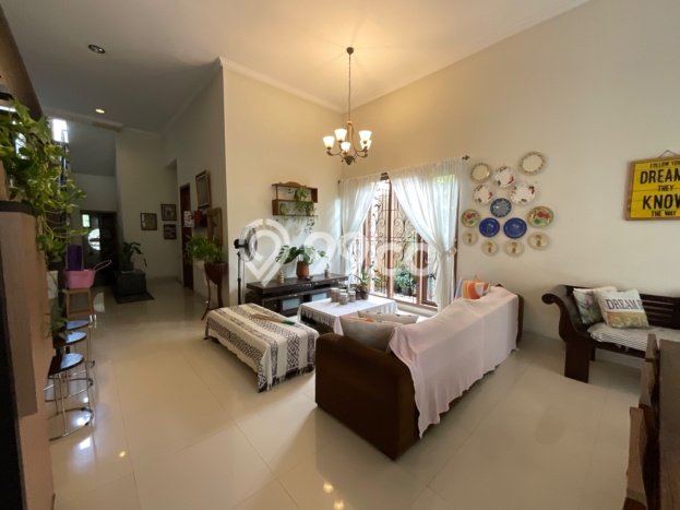 Rumah Mewah Dijual LT 300m2 di Cimanggis, Depok Rumah Mewah Dijual LT 300m2 di Cimanggis, Depok