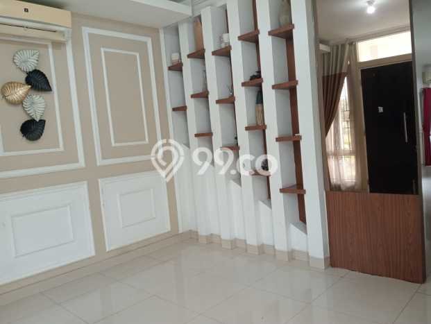 Rumah Elit Modern Tanpa Renovasi di Kota Wisata Jakarta Timur Rumah Elit Modern Tanpa Renovasi di Kota Wisata Jakarta Timur