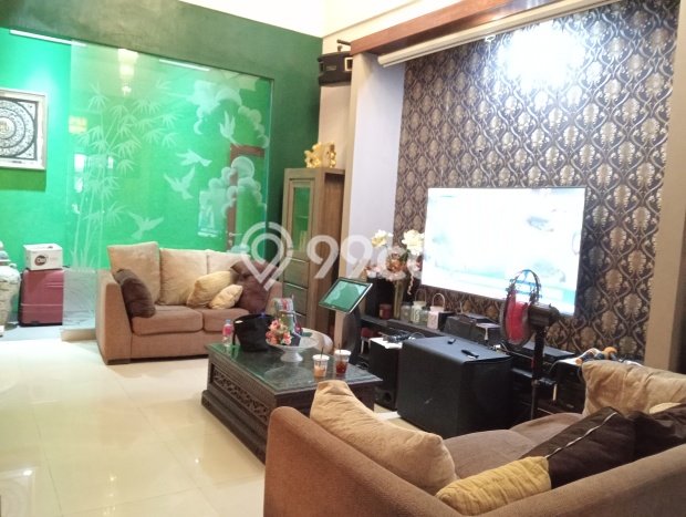 Dijual Rumah Premium dengan Fasilitas Sekitar Lengkap di Cimanggis, Depok Dijual Rumah Premium dengan Fasilitas Sekitar Lengkap di Cimanggis, Depok