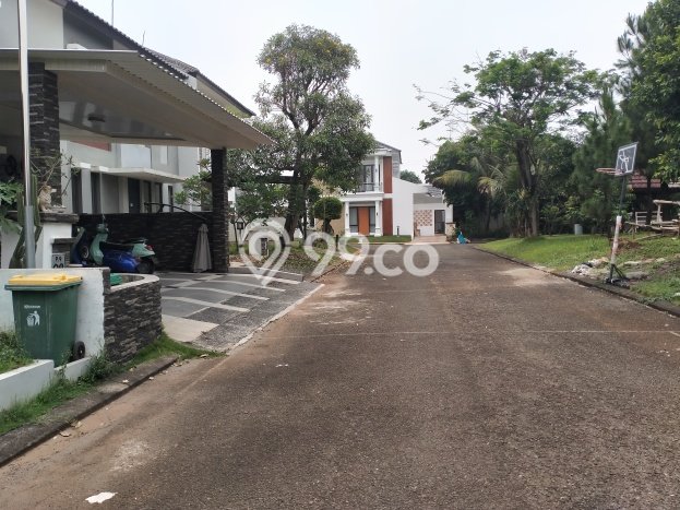 For Sale Hunian Rumah Nyaman 3 KT di Cibubur, Jakarta Timur For Sale Hunian Rumah Nyaman 3 KT di Cibubur, Jakarta Timur