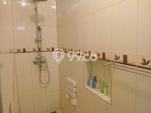 Dijual Rumah 4 Kamar Lokasi Strategis Nyaman dan Strategis di Cimanggis Dijual Rumah 4 Kamar Lokasi Strategis Nyaman dan Strategis di Cimanggis