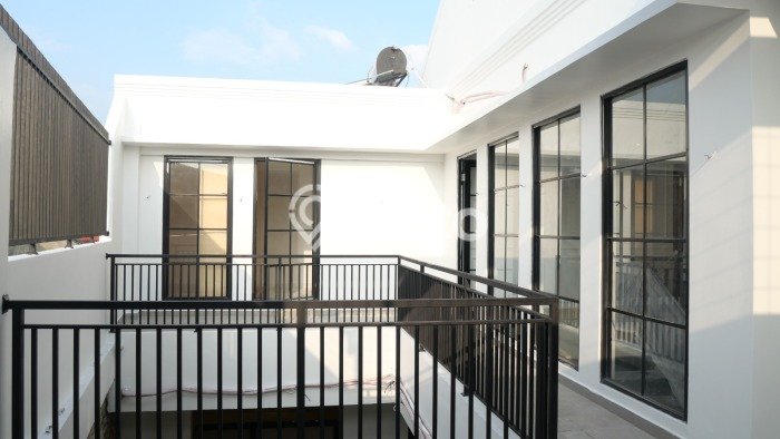 Rumah Elit LB 800m2 Siap Huni Desain Elegan di Cipinang, Jakarta Timur Rumah Elit LB 800m2 Siap Huni Desain Elegan di Cipinang, Jakarta Timur