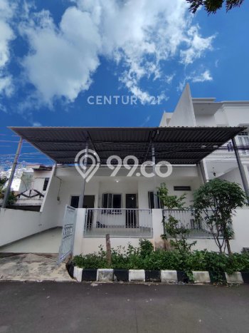 Rumah Cantik Siap Huni Di Kelapa Gading Luas 130m2 Lokasi Strategis Rumah Cantik Siap Huni Di Kelapa Gading Luas 130m2 Lokasi Strategis
