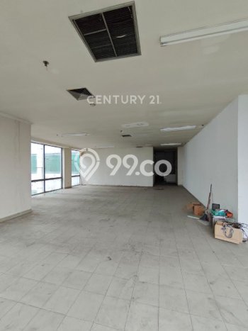 Unit Ruko Dijual di Jakarta Selatan LT 1m2 & LB 636m2 Unit Ruko Dijual di Jakarta Selatan LT 1m2 & LB 636m2